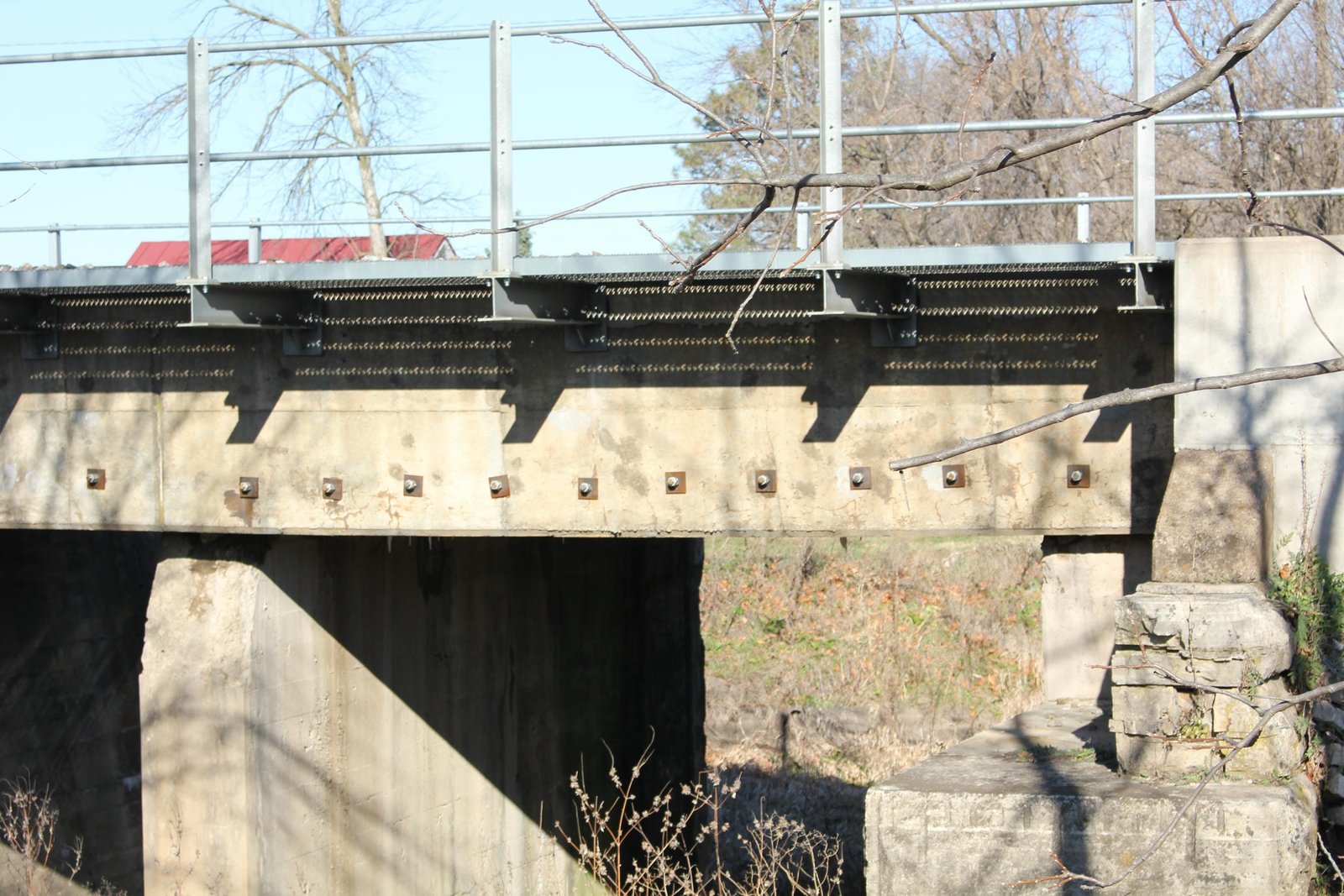 East span